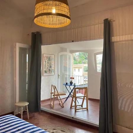 Maison De Village Sur Les Mimosas Tatil Evi